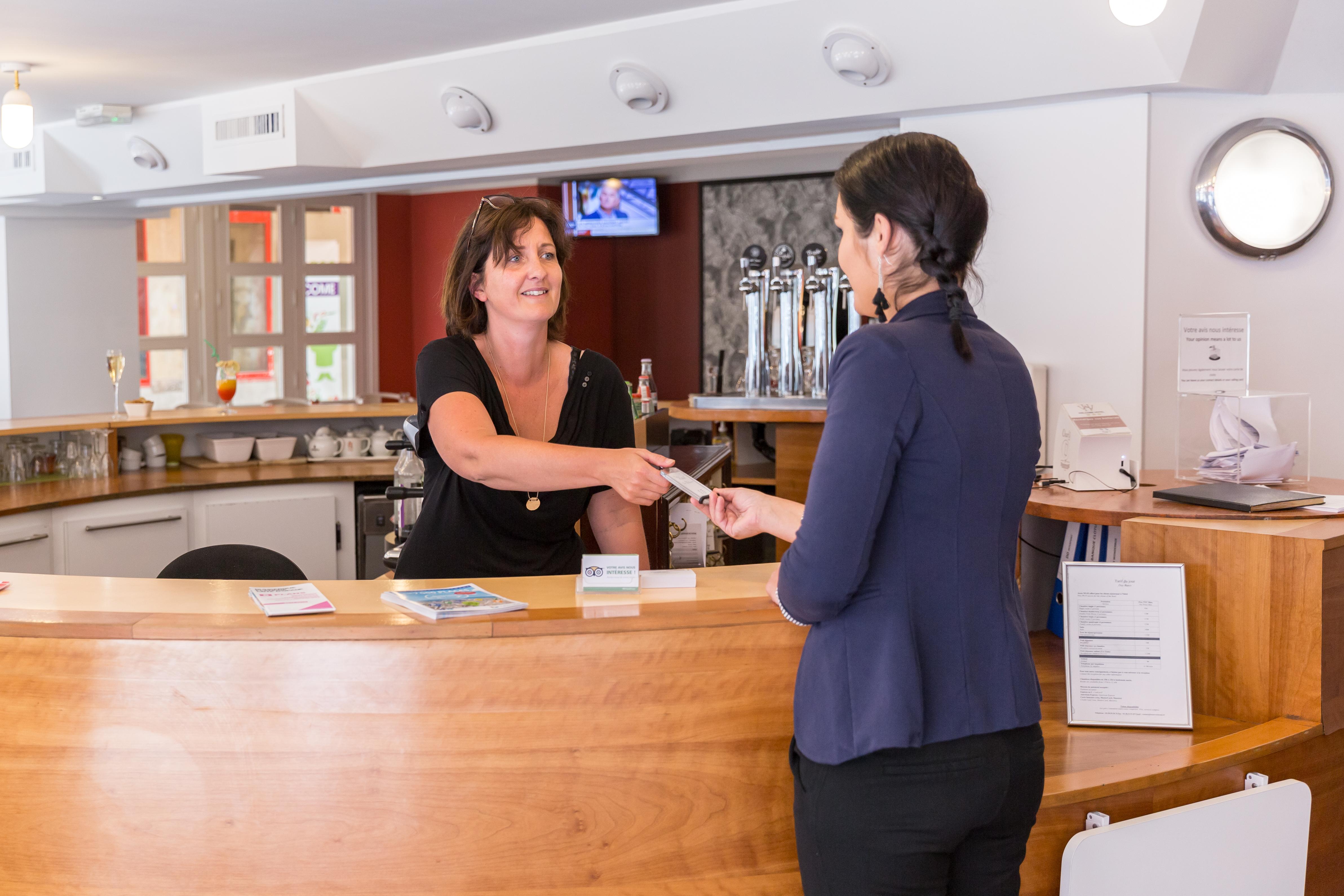 Best Western Plus Hotel Cargo Dunkirk Esterno foto