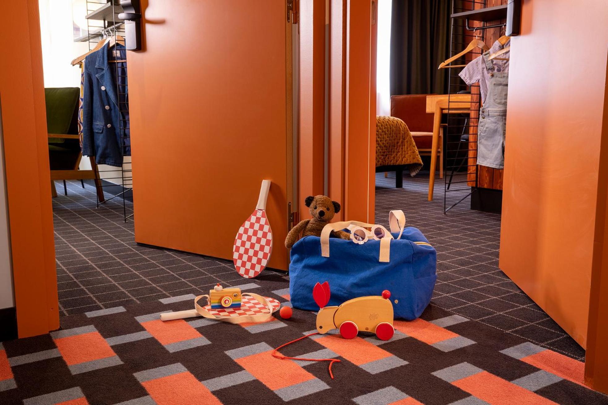 Best Western Plus Hotel Cargo Dunkirk Esterno foto